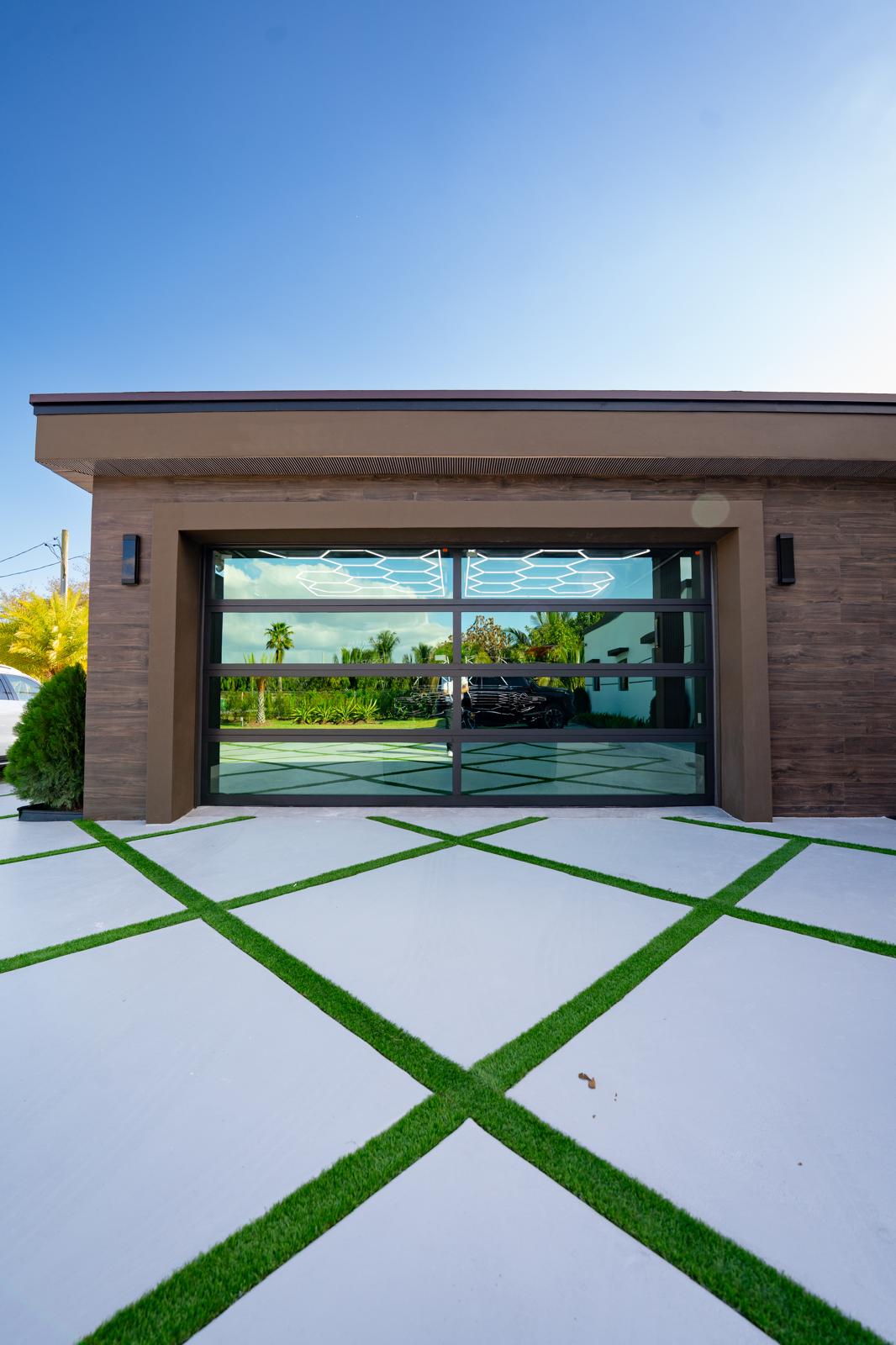 Full-view glass garage